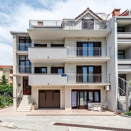 Apartments Silvi Подстрана Екстер'єр фото