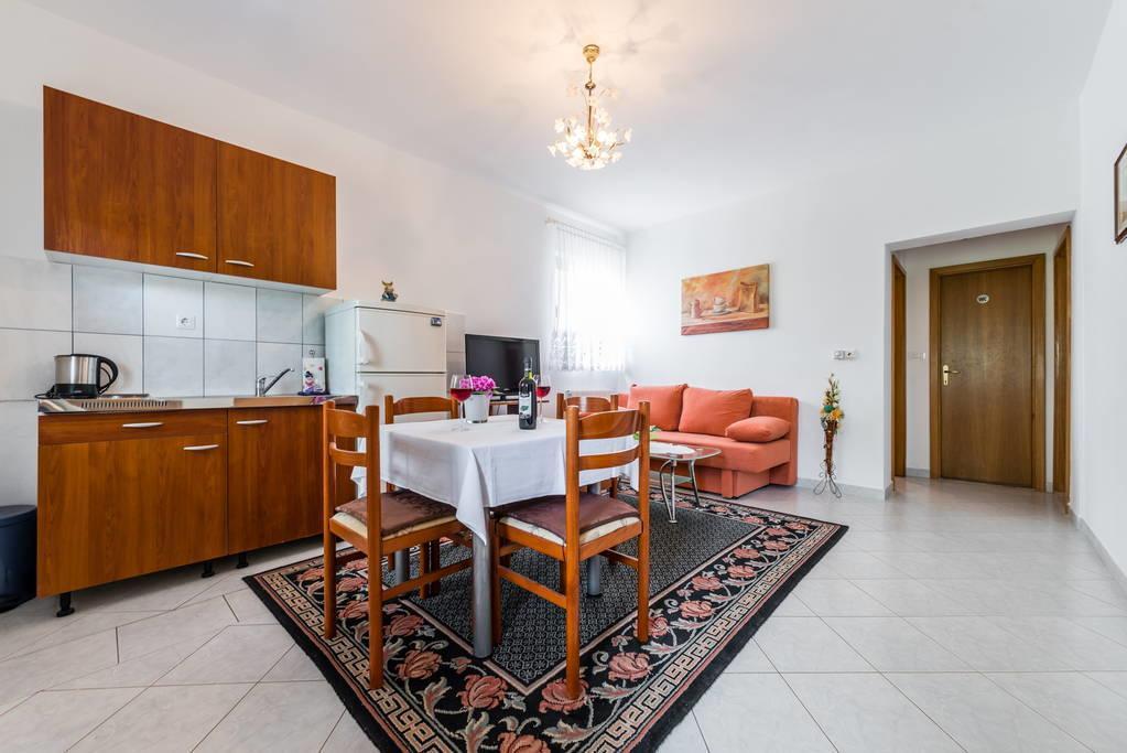 Apartments Silvi Подстрана Екстер'єр фото