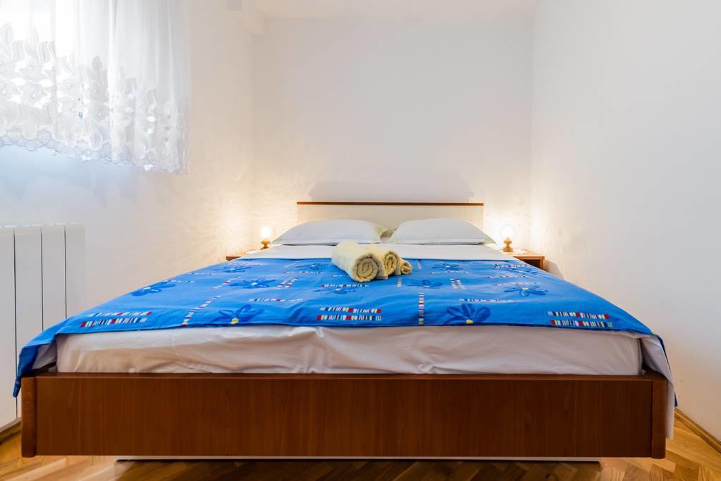Apartments Silvi Подстрана Екстер'єр фото