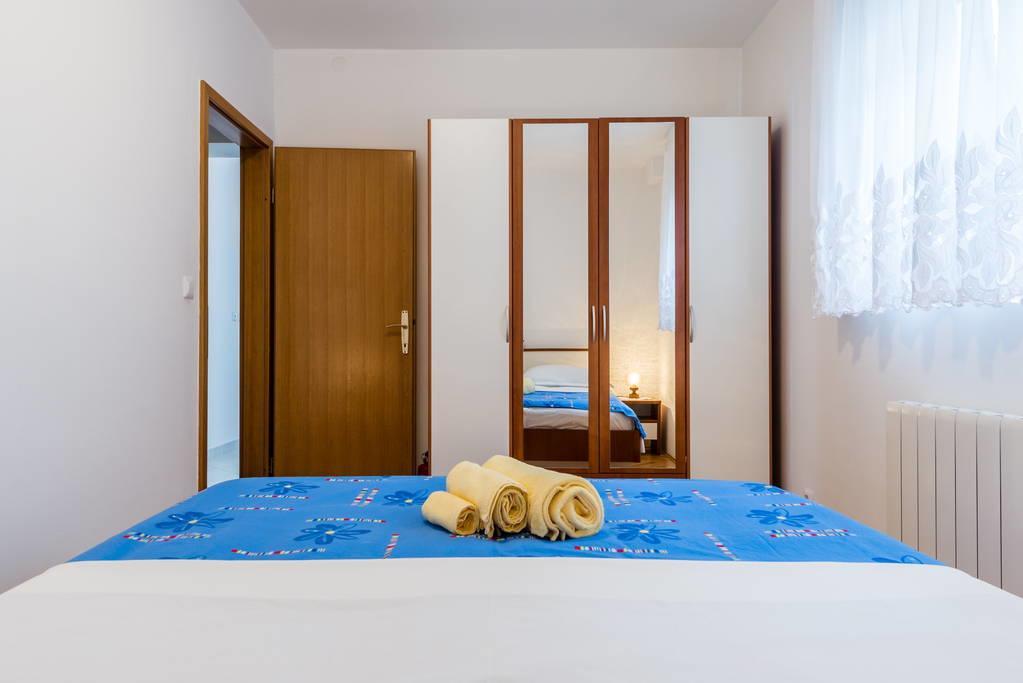 Apartments Silvi Подстрана Екстер'єр фото